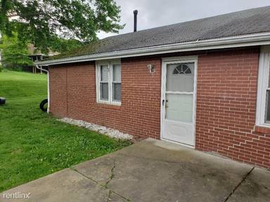 Main picture of 2501 Martha St