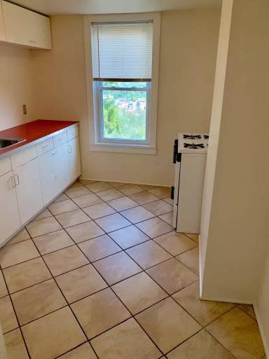 Main picture of 27 Hackstown St