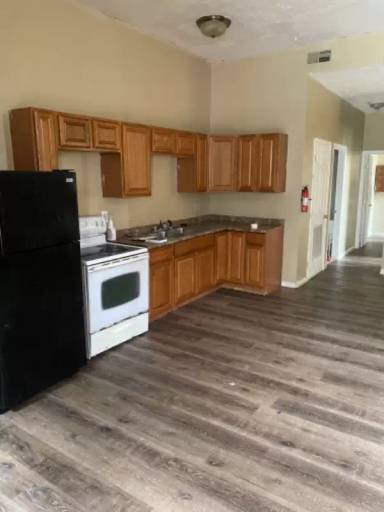 Main picture of 2342 Wilder Ave