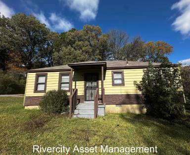 Main picture of 2258 Hillside Ave