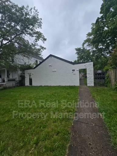 Main picture of 409 Ryan Ave