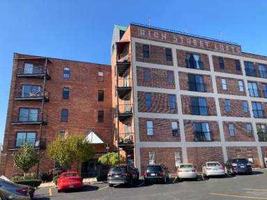 Main picture of 432 E Rich St
