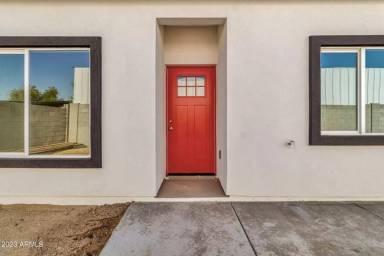 Main picture of 2746 W Pima St
