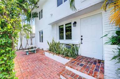 Main picture of 620 79th St