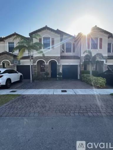 Main picture of 11941 SW 150th Pl