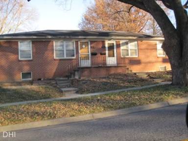 Main picture of 1040 S 40th St