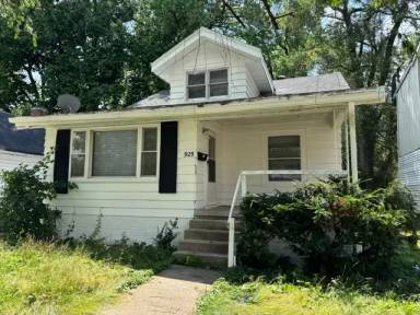 Main picture of 925 N 15th St