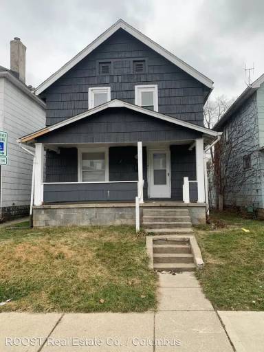 Main picture of 52 S Ogden Ave