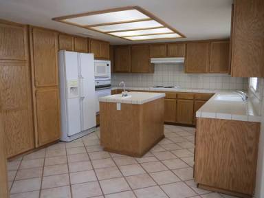 Main picture of 7653 N Meridian Ave