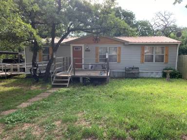 Main picture of 1680 Long Ave