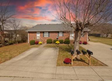 Main picture of 211 Carmack Ave