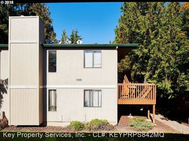 Main picture of 1500 NE 72nd St