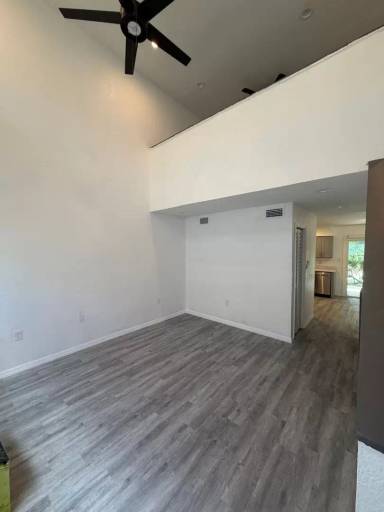Main picture of 3924 Crayrich Cir