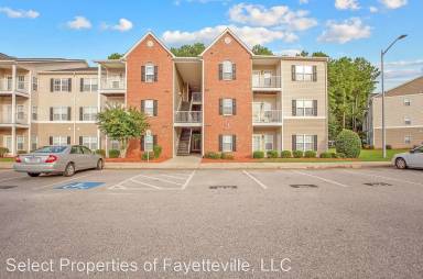 Main picture of 625 Marshtree Ln