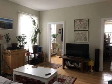 Main picture of 172 Clark St