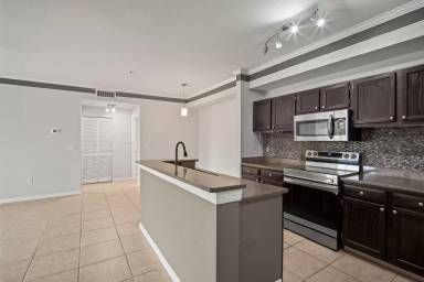 Main picture of 11571 Villa Grand