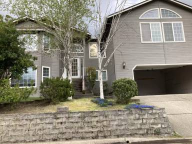 Main picture of 106 Cedar Ridge Ter