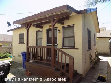 Main picture of 969 W 3rd St