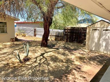 Main picture of 1526 W McKinley St