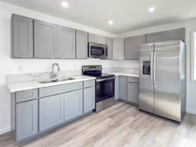 Main picture of 384 Mokapu St