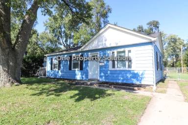 Main picture of 1573 Beverly St