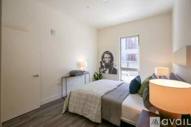 Main picture of 401 Derby Ave