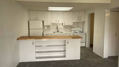 Main picture of 33305 Ryan Dr
