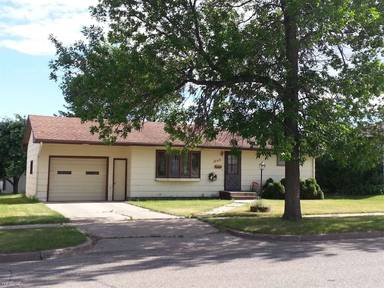 Main picture of 1045 5th St SW