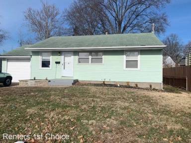 Main picture of 221 Tay Rd