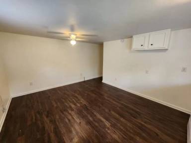 Main picture of 4513 Atkins St