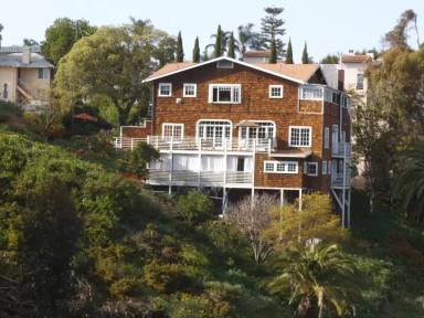 Main picture of 3065 3rd Ave