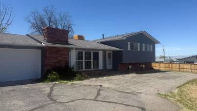 Main picture of 547 Greenwood Dr