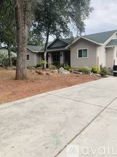 Main picture of 3262 Country Club Dr