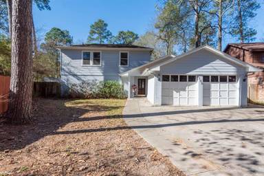 Main picture of 208 S Deerfoot Cir