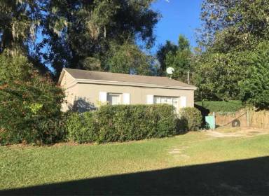 Main picture of 127 1/2 W Palmetto Ave