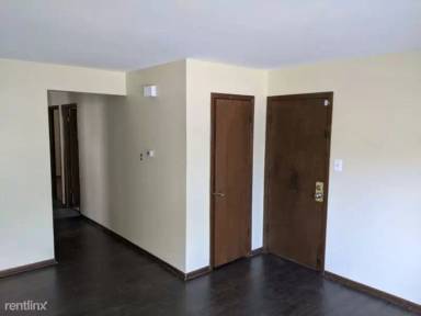 Main picture of 9113 Sahler Ave