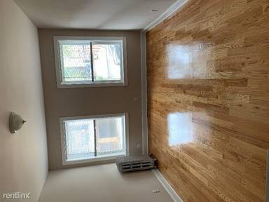 Main picture of 5666 N Ridge Ave