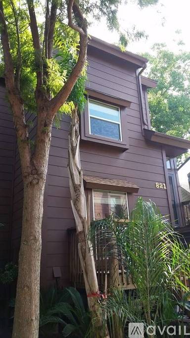 Main picture of 821 Davis Rd