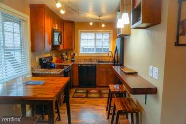 Main picture of 119 Lupfer Ave