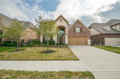 Main picture of 26915 Calaway Falls Ln