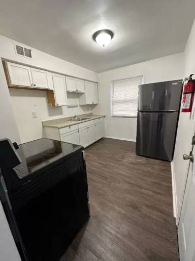 Main picture of 5830 N 65th St