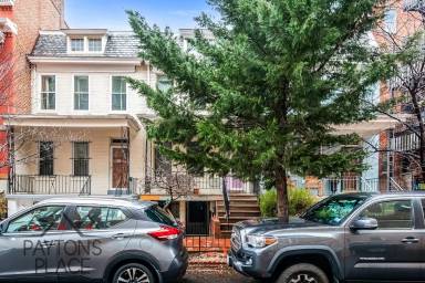 Main picture of 1713 Willard St NW