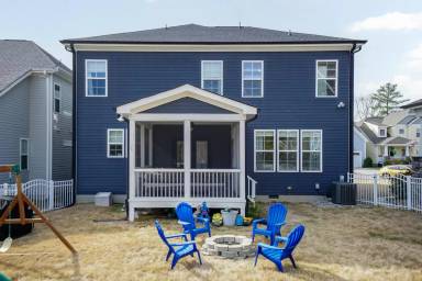 Main picture of 52 N Rosebank Dr