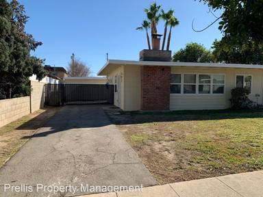 Main picture of 17638 Los Alimos St