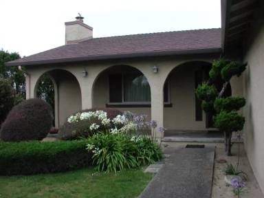 Main picture of 3082 Messinger Dr