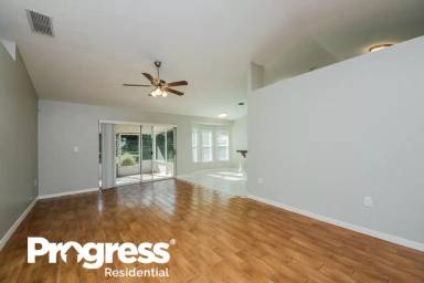Main picture of 2320 Giselle Ct
