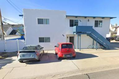 Main picture of 154 Hollywood Ave