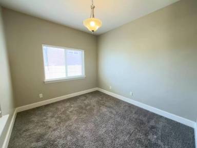 Main picture of 783 W Meadow Side Dr