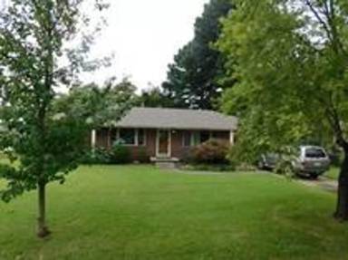 Main picture of 4922 S 32nd St