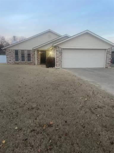 Main picture of 14409 Keri Cir